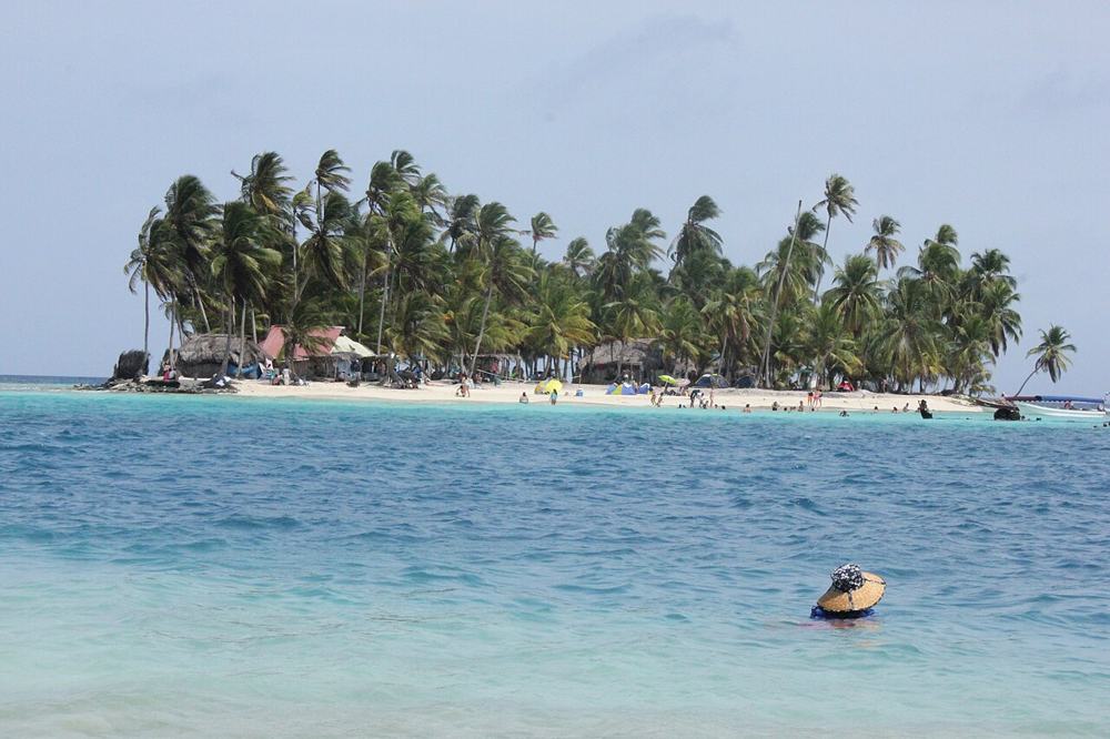 Una delle isole San Blas, che si gira in cinque minuti